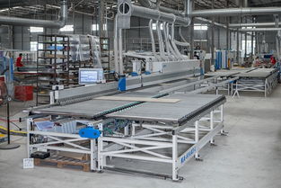 美雅韻派以產(chǎn)品研發(fā)和生產(chǎn)工藝為內(nèi)核,12條生產(chǎn)線布局5億產(chǎn)能